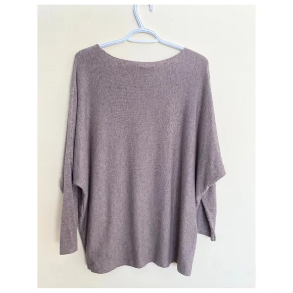 Made in Italy Sequin Star Sweater - Italian Boutique - Picture 6 of 6